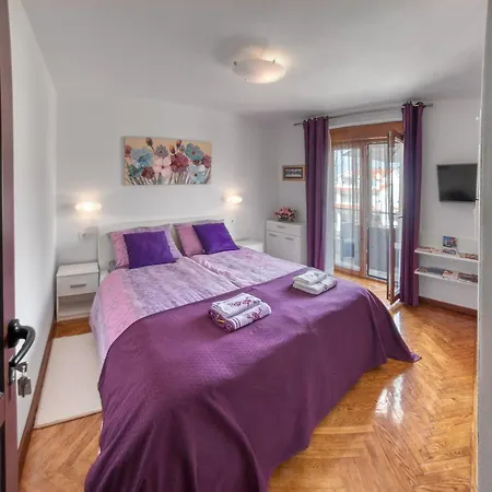 Guesthouse Residence Major Πανσιόν